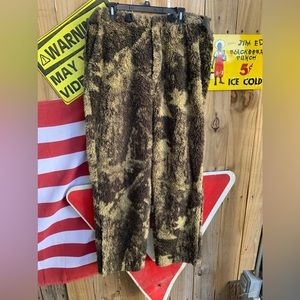 Columbia Camouflage like Sheepskin Pants Size L
